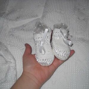 New Crocheted booties